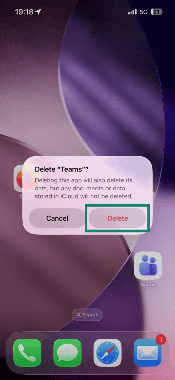The final confirmation dialog box when deleting an iOS app.
